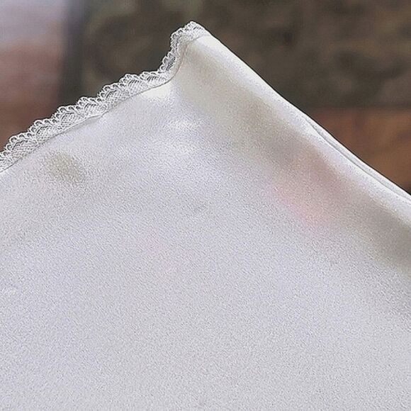 Vtg 90ās silky ivory laceātank camisole - Picture 14 of 14